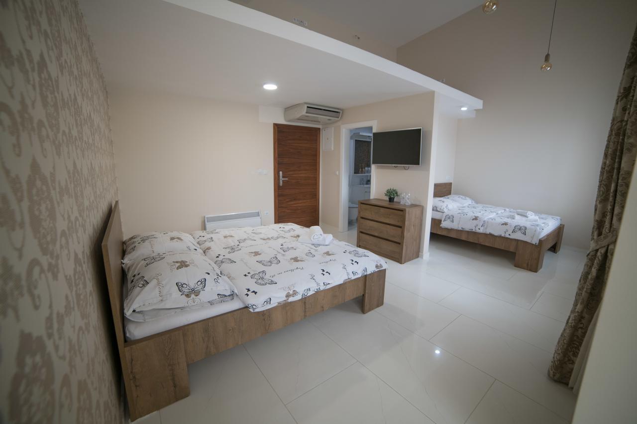 Hotel Urban Buzim Ngoại thất bức ảnh