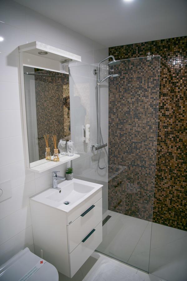 Hotel Urban Buzim Ngoại thất bức ảnh