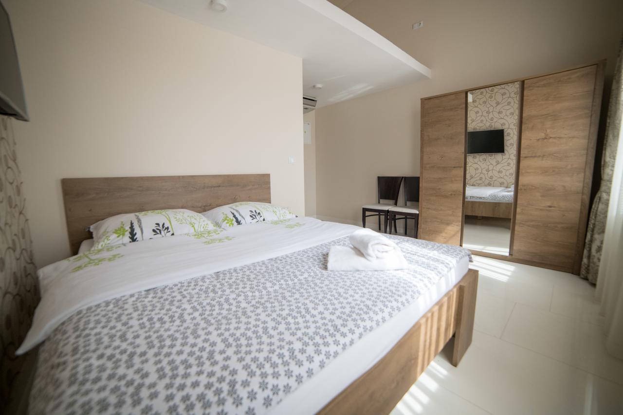 Hotel Urban Buzim Ngoại thất bức ảnh
