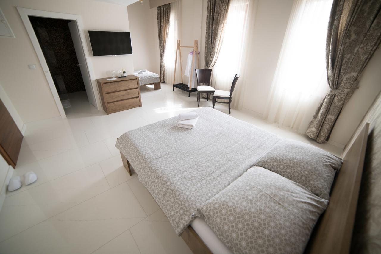 Hotel Urban Buzim Ngoại thất bức ảnh