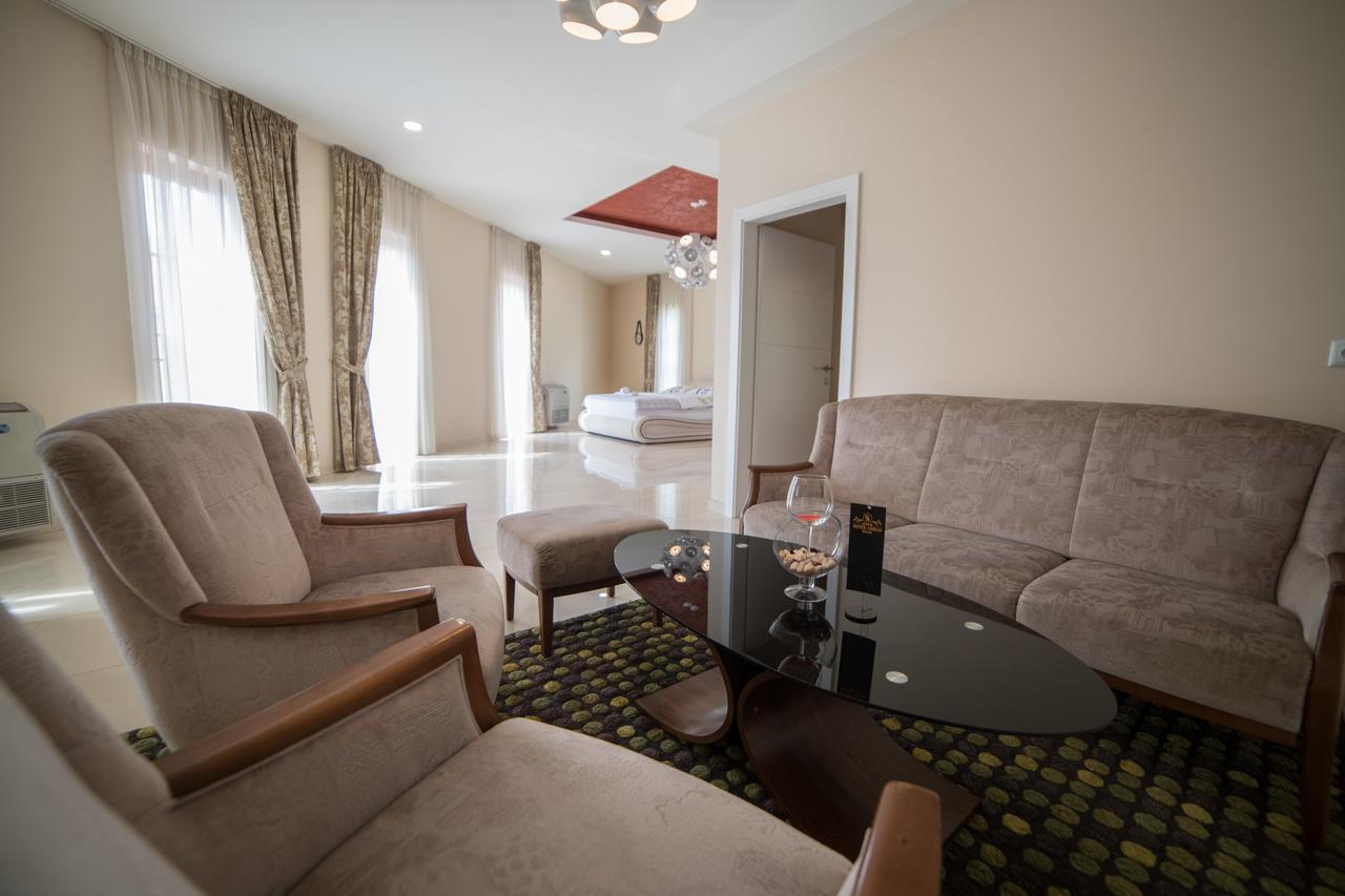 Hotel Urban Buzim Ngoại thất bức ảnh