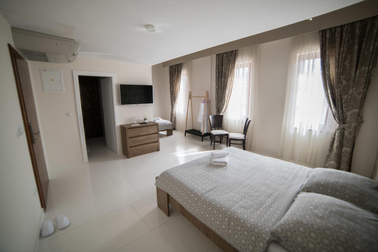 Hotel Urban Buzim Ngoại thất bức ảnh